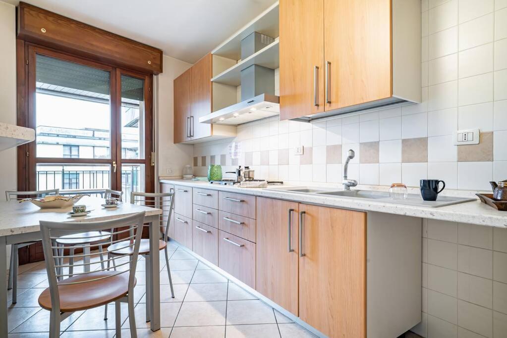 Broletto Park Apartment - Affitti Brevi Italia レッコ エクステリア 写真