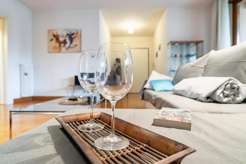 Broletto Park Apartment - Affitti Brevi Italia レッコ エクステリア 写真